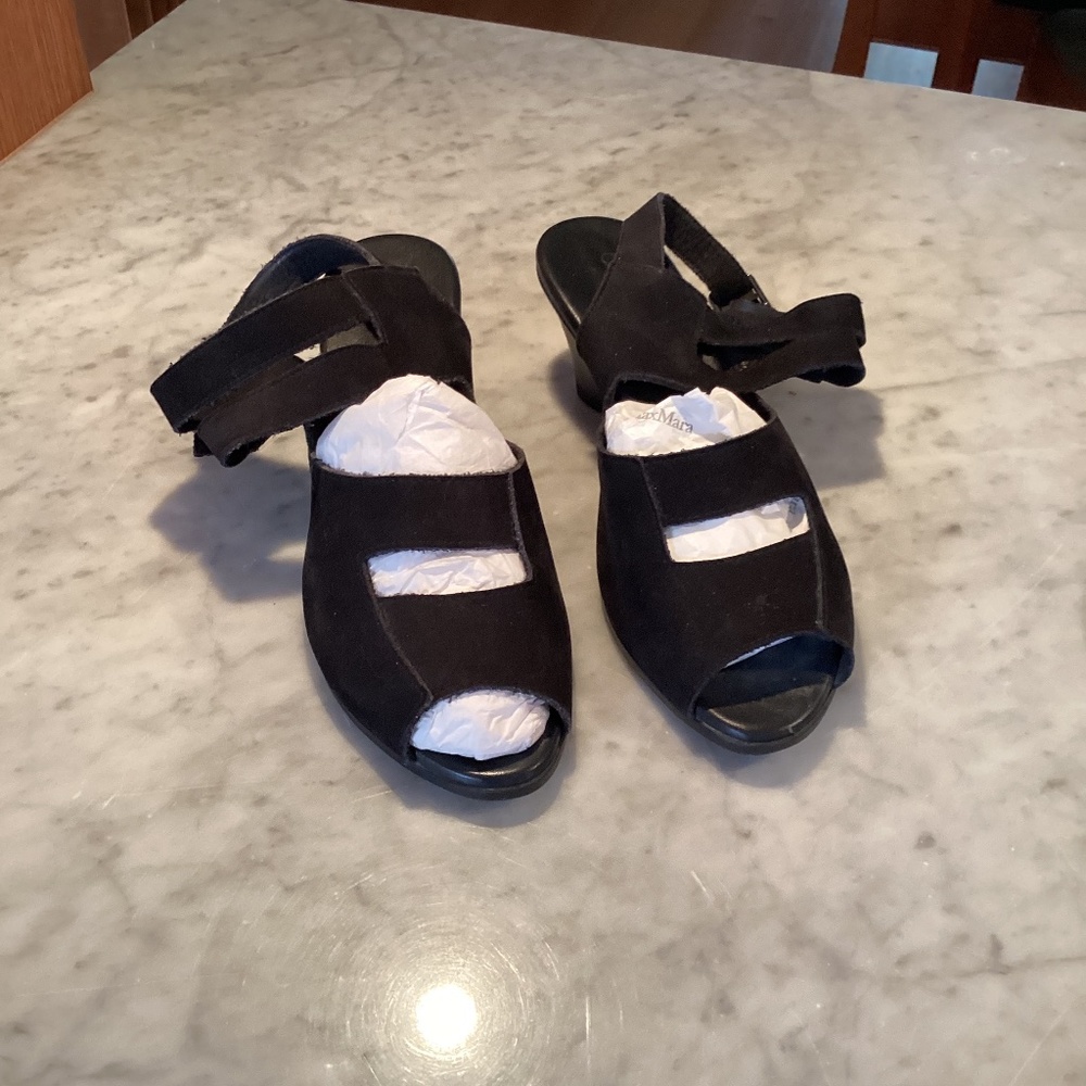 Arche black suede sandals Size 40